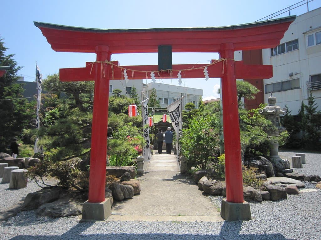 １５廣田苑内神社