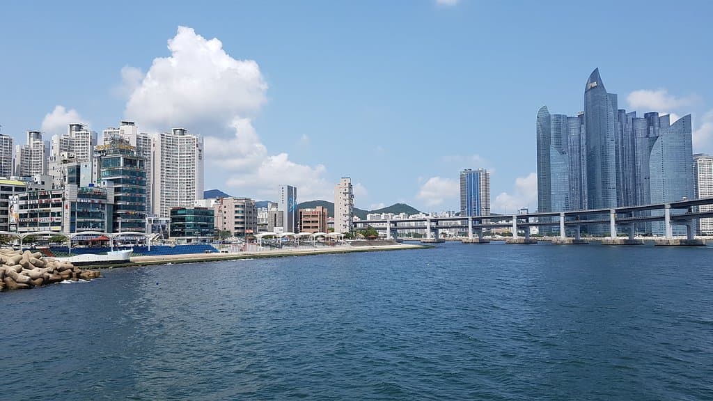 민락수변공원 전경