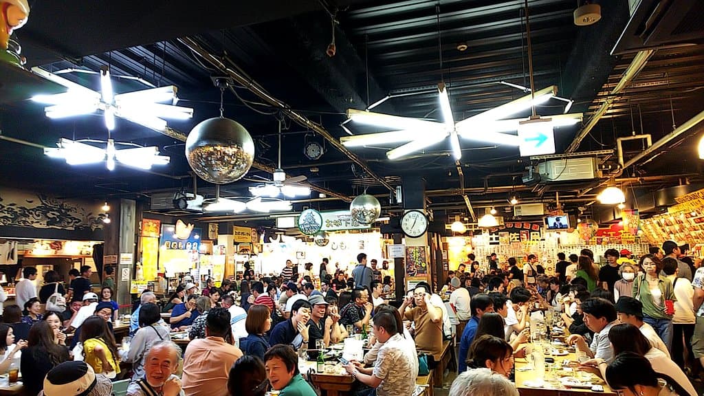 想像を絶する賑やかさ