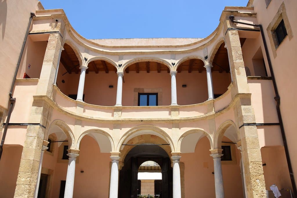 Interno di un Palazzo Barocco