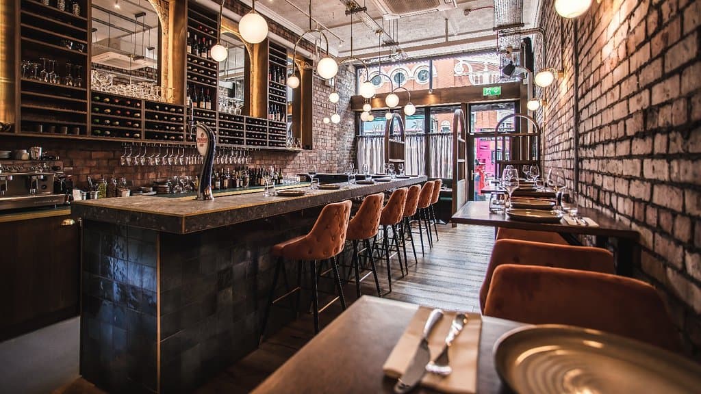 Ora Tapas & Wine Bar