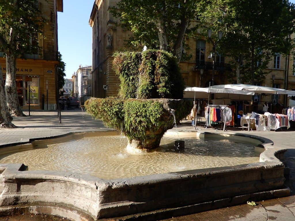 Fountain with some sun