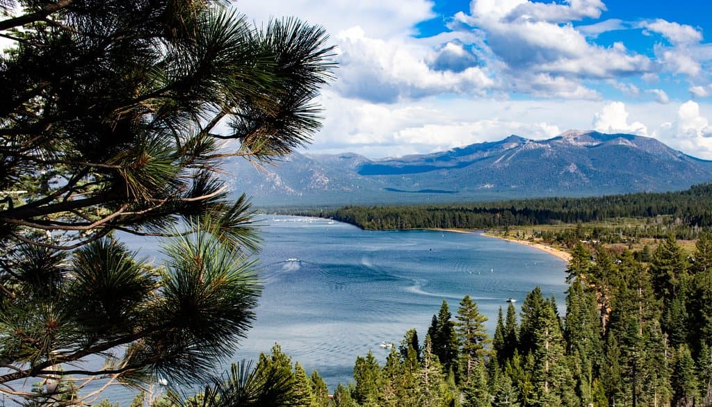 Another clear crisp view from the top 