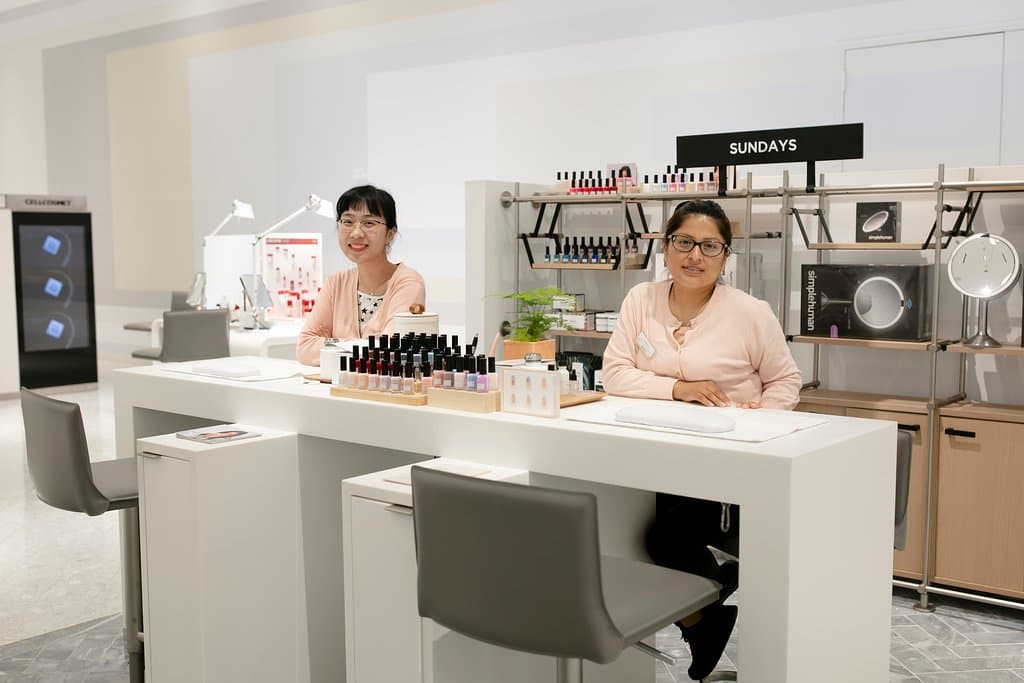 Our talented specialists are waiting to meet you! 