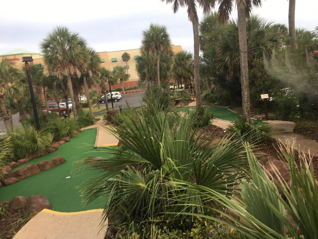 Tiki Island Golf & Games