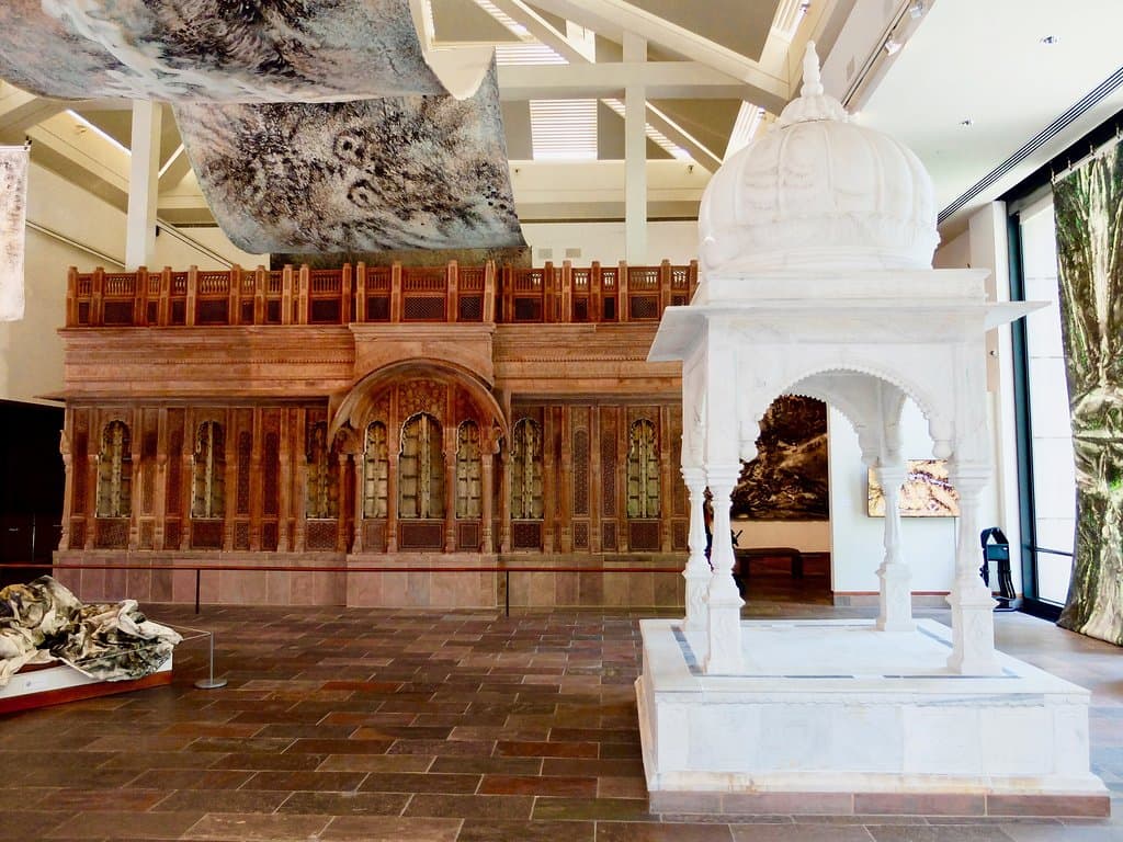 A room displaying work by Master Shen-Long