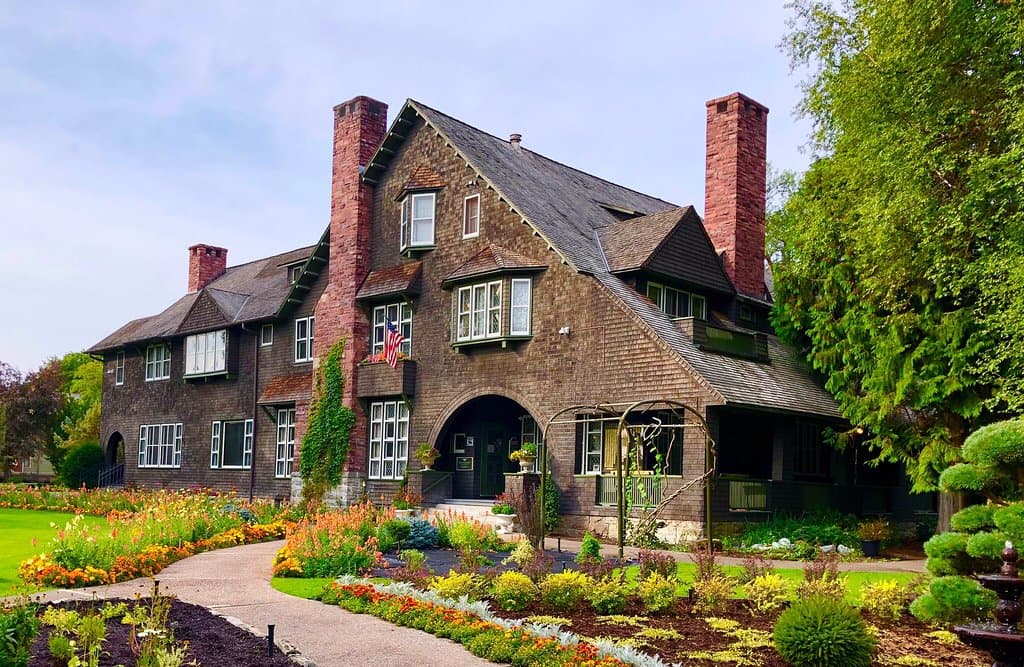 Conrad Mansion Museum