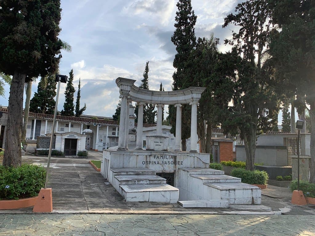Cementerio Museo San Pedro