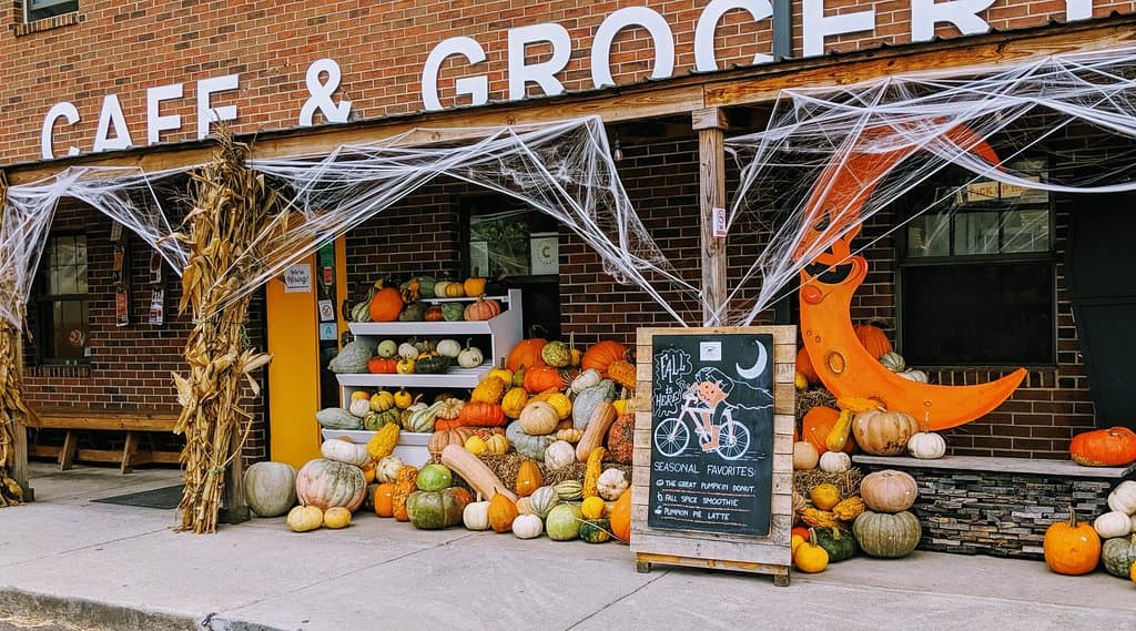 Fun fall display out side