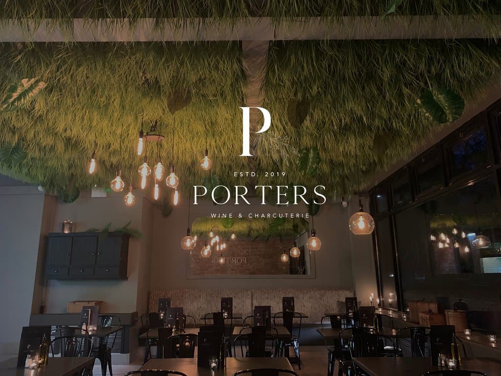 Porters logo and restaurant