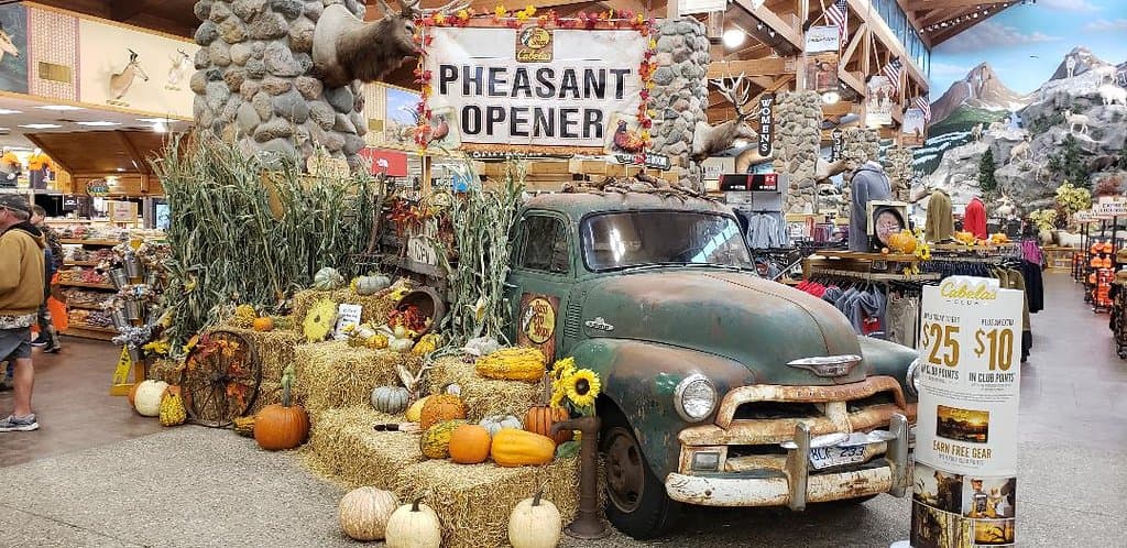 Cabela's, Mitchell, SD, Oct 21, 2019