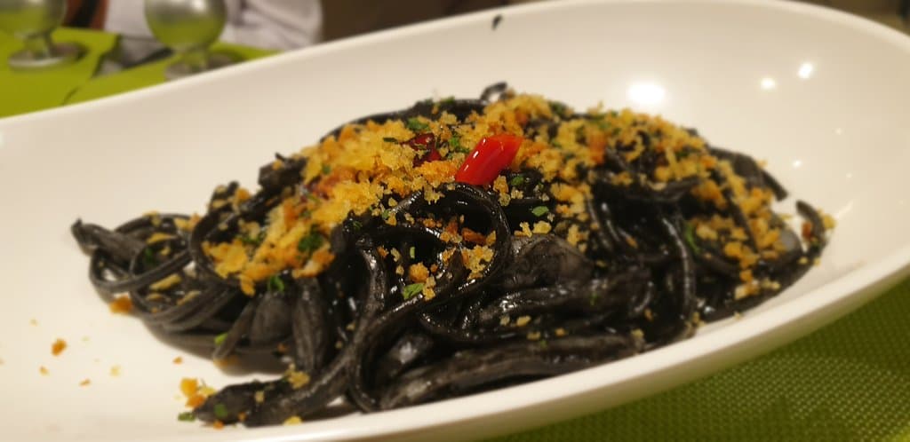 Spaghetto al nero di seppia