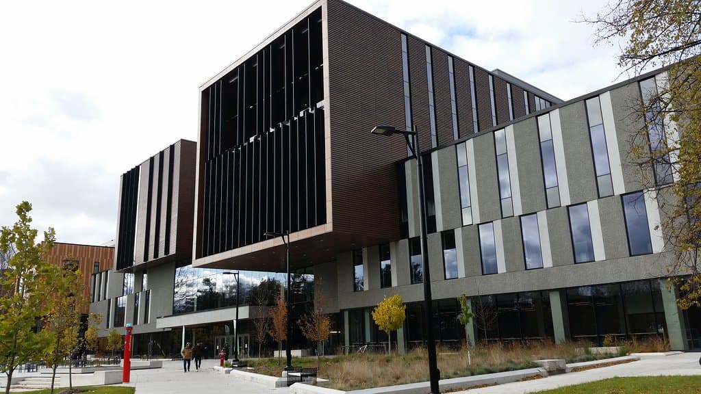 UTM Maanjiwe nendamowinan