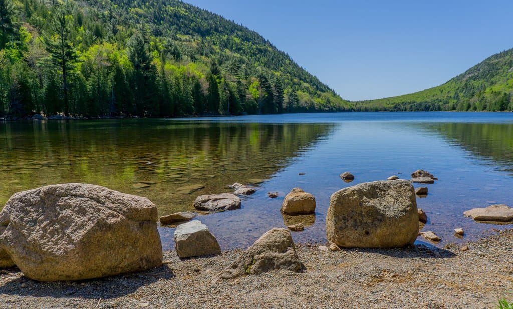 “Petit lac charmant”