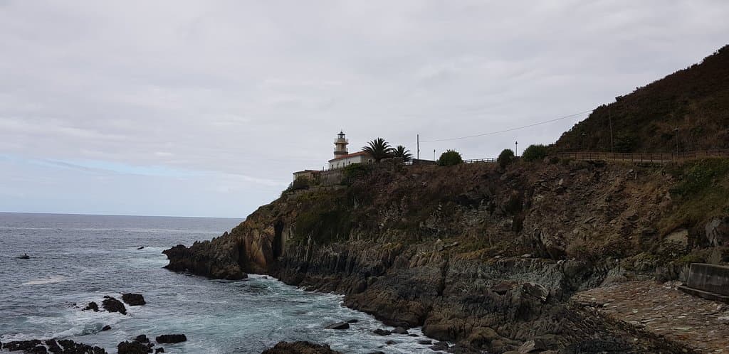 Vista del Faro desde el Puerto