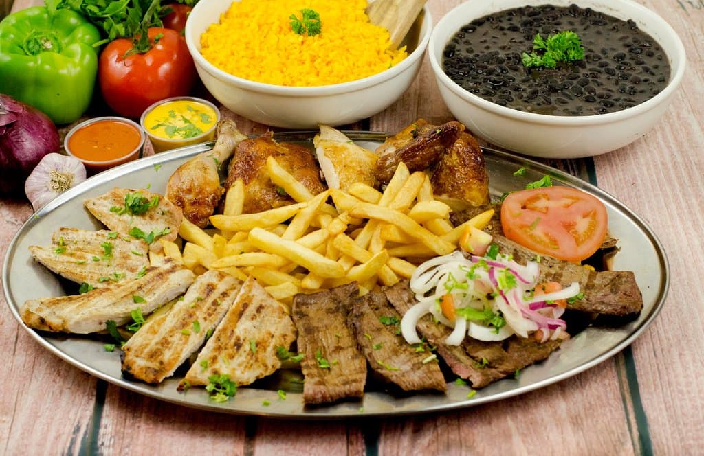 Zarza Latin Food and Grill