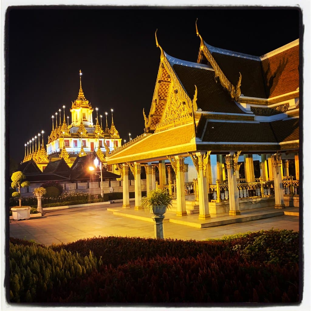 Discover hidden gems in Banglamphu