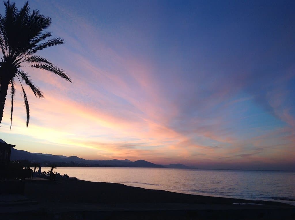 Keykubat Plajı gün doğuyor