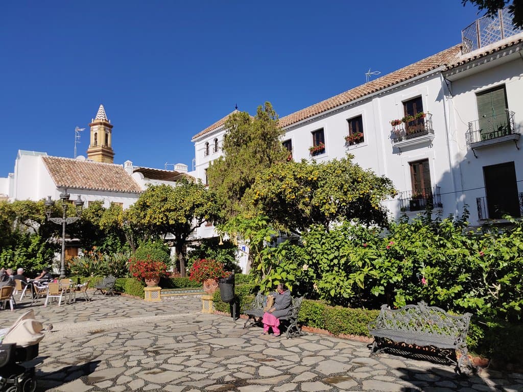 Casa y plaza de las Flores.