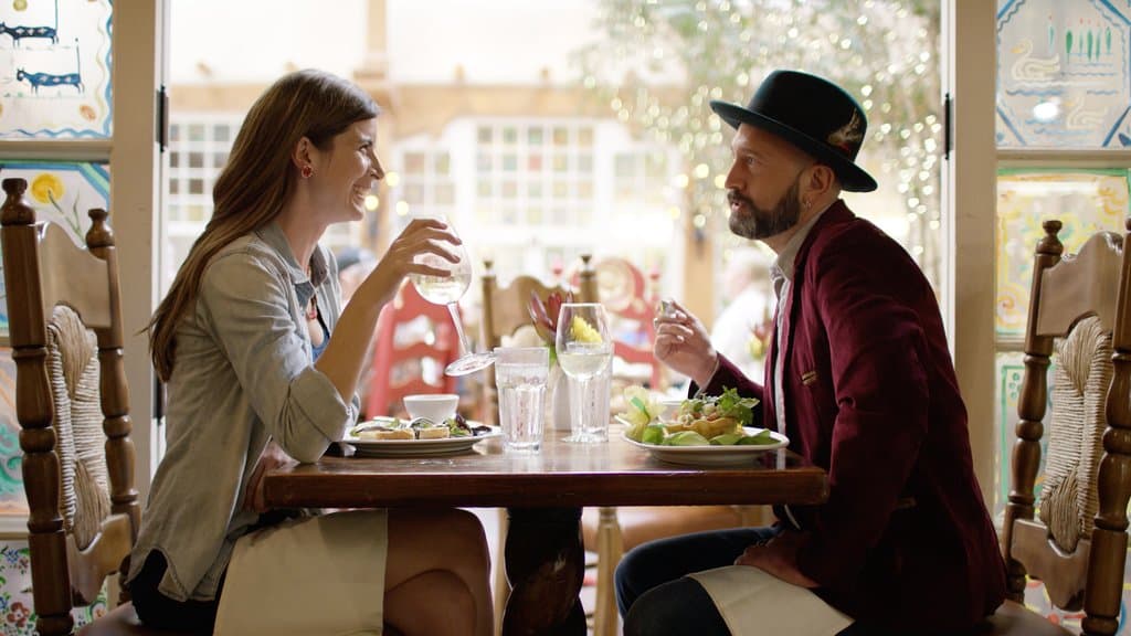 Afternoon dining in La Plazuela.