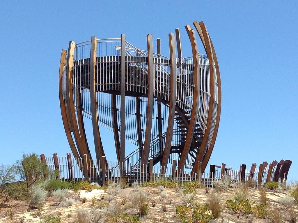 View of the lookout from parking area