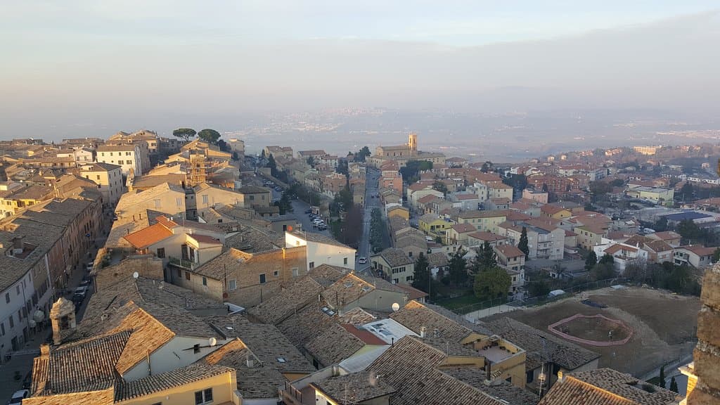 oltre Recanati a mare