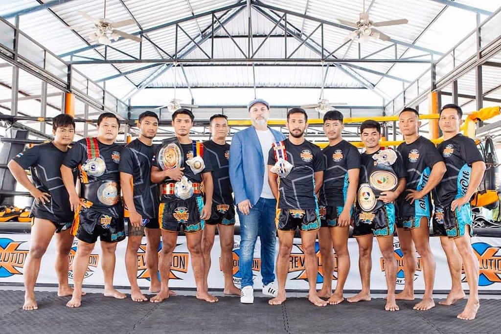 REVOLUTION 😎Muay Thai Champions with overseas teaching experience are motivated share their passion for Muay Thai.
Beginners, kids, families are welcome as well as those with more experience. 