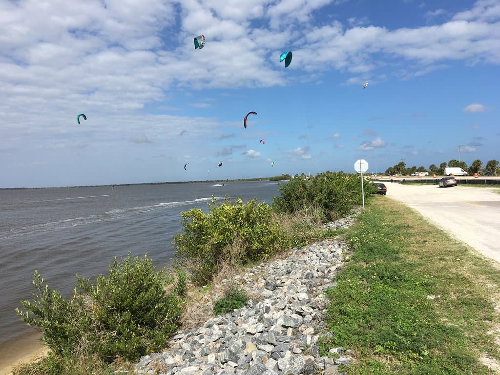 Wind surfers