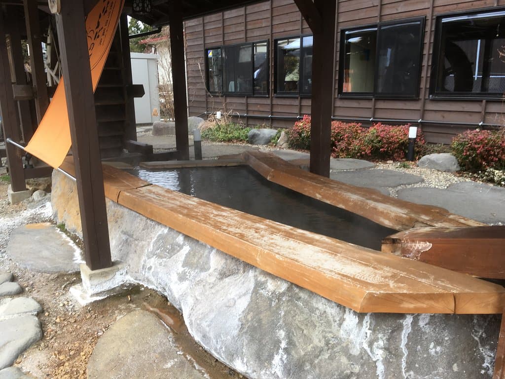 Togatta Onsen Main Street