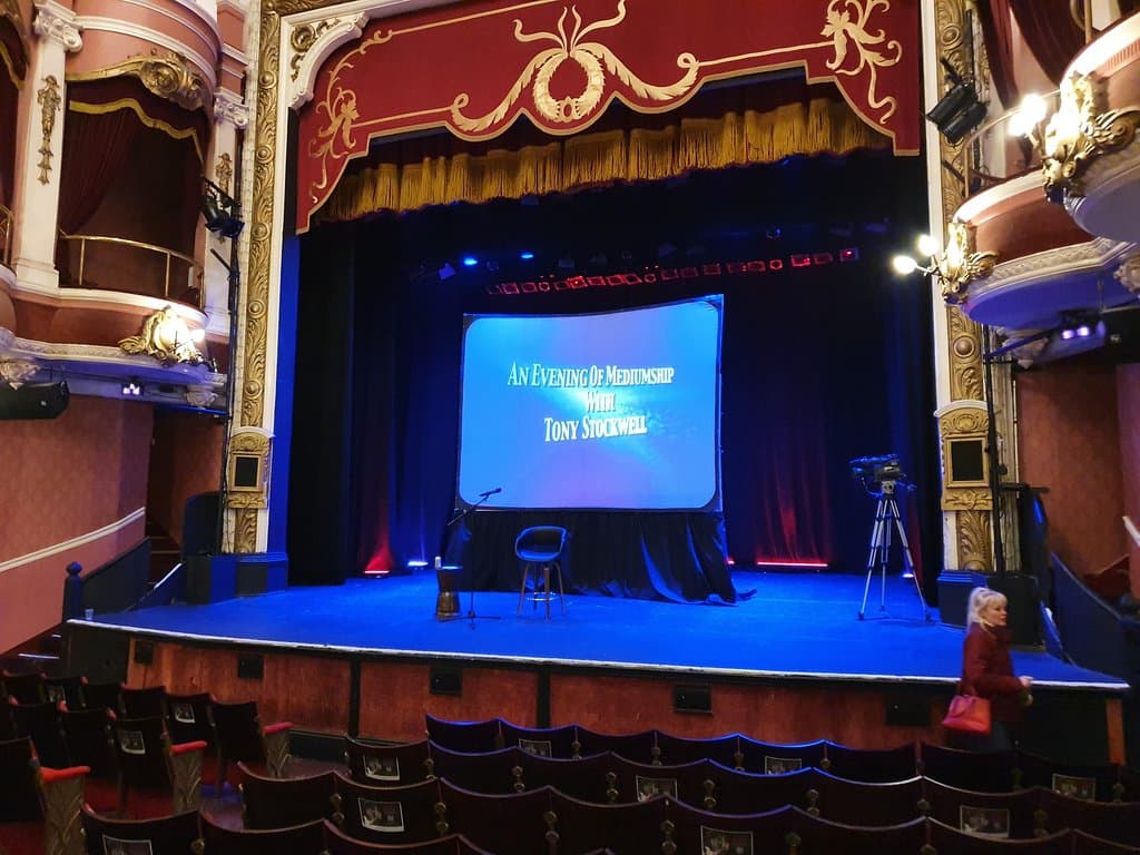 Stage