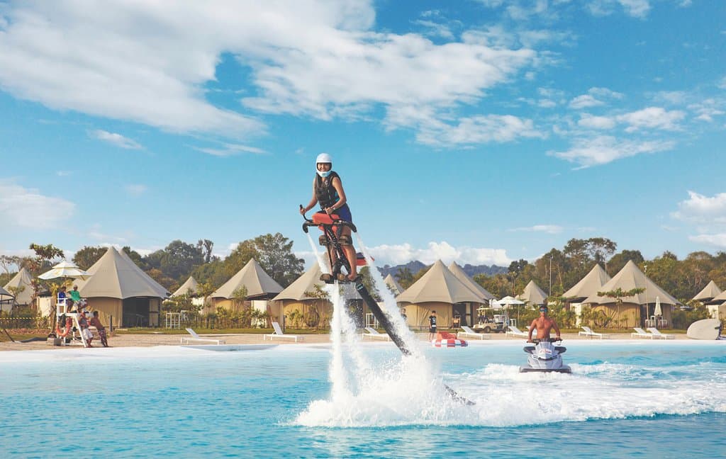 Spanning over 90 hectares, Chill Cove at Treasure Bay Bintan is an adventure playground with a plethora of exciting experiences for fun seekers, the adrenaline junkies and the nature lovers, many of which are centered around Chill Cove’s 6.3 hectares Crystal Lagoon – Southeast Asia’s first man-made seawater lagoon.