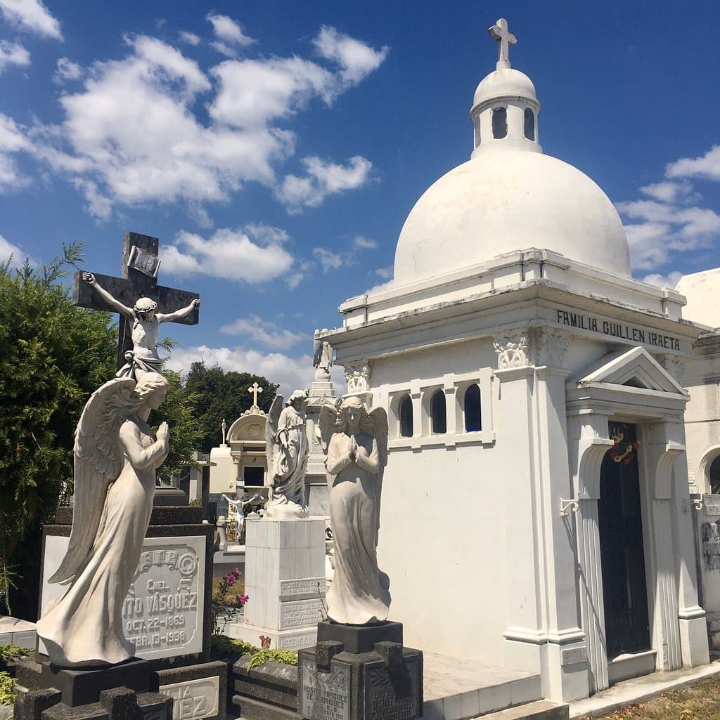 Cementerio de los Ilustres