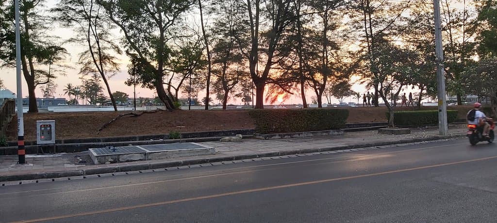 Karon Park Karon Lake