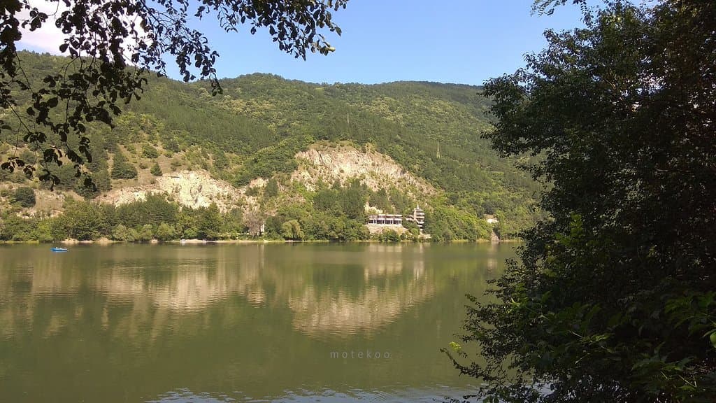 בולגריה סופיה אגם פנצ'רבו יום טיול 