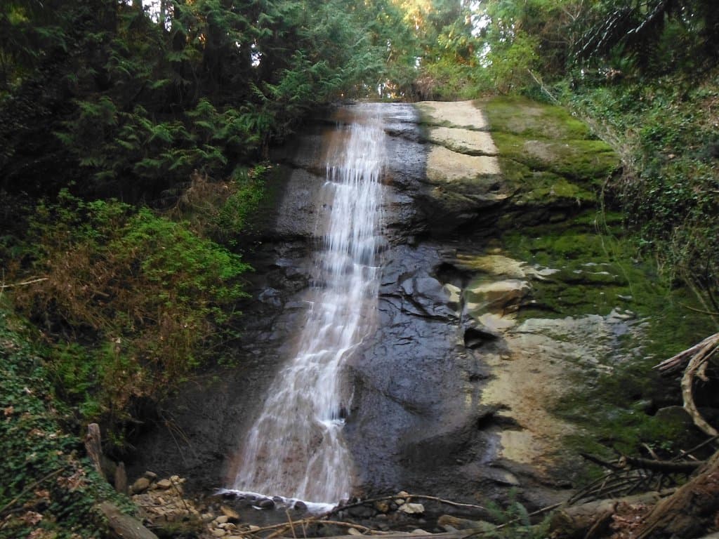 Northfield Falls, a short walk from parking lot