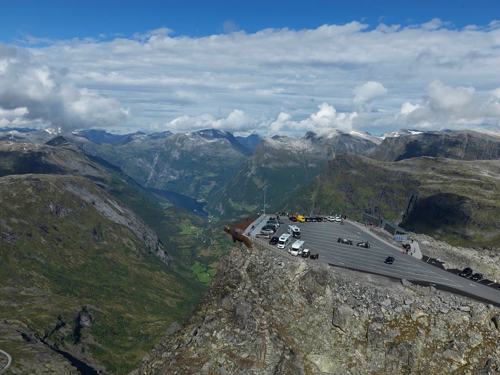 Overview of Geiranger Skywalk Dalsnibba with shop