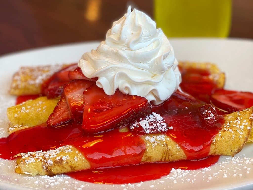 Strawberries & Cream Crepes