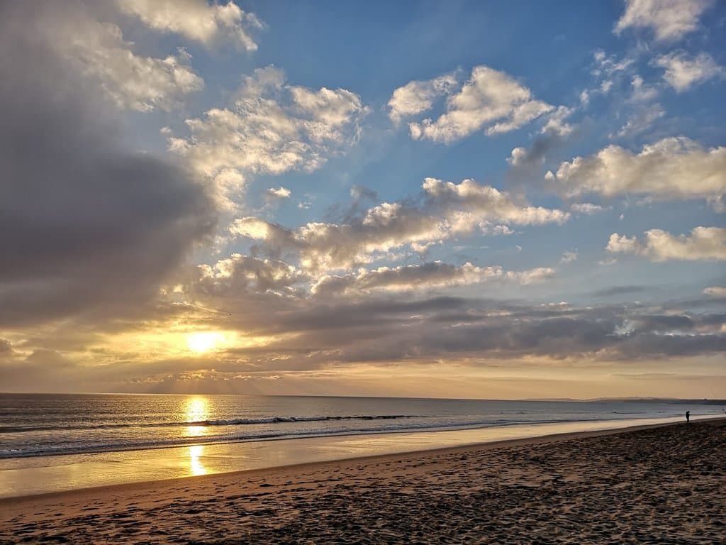 clean beaches , great food and beautiful views