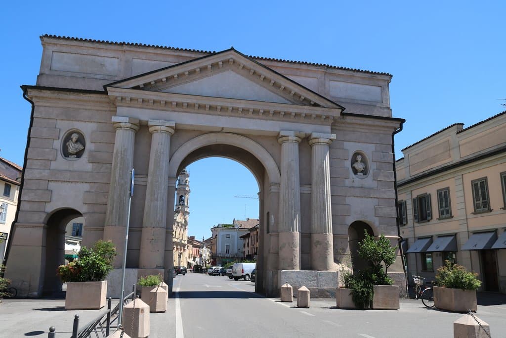 Porta Ombriano 