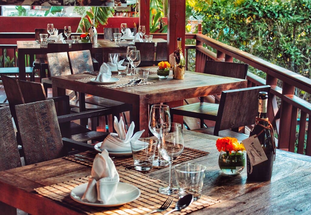 Setting Supattra Thai Dining