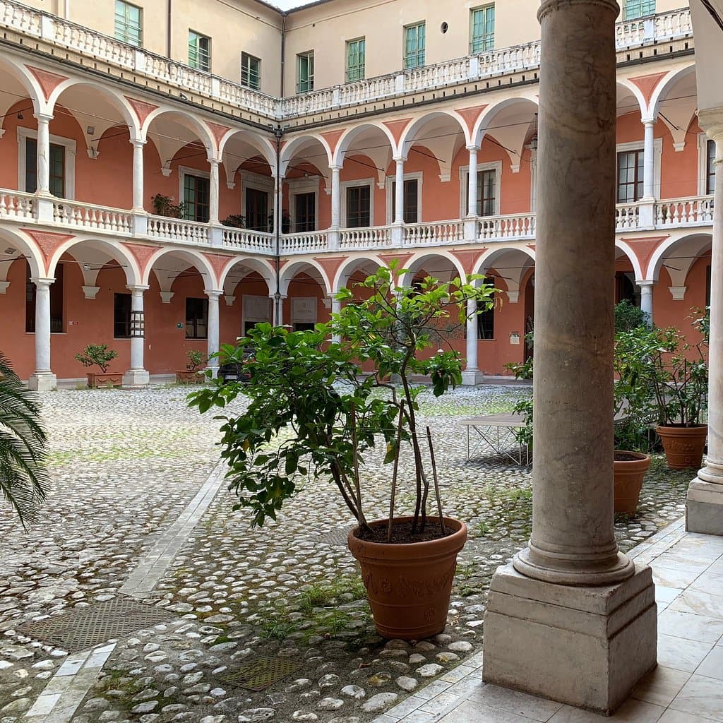Straordinaria cornice a un evento culturale importante. 