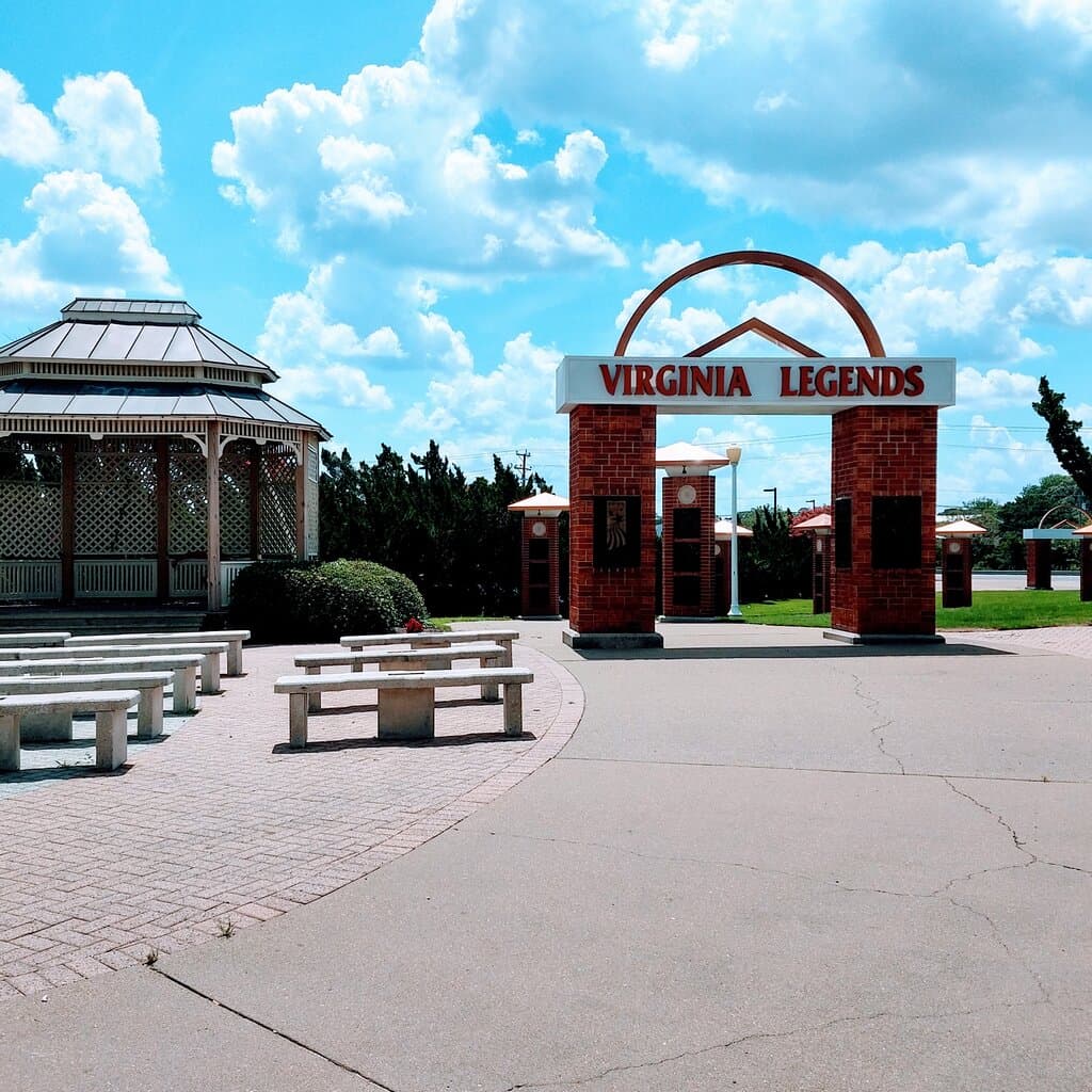 Virginia legends walk