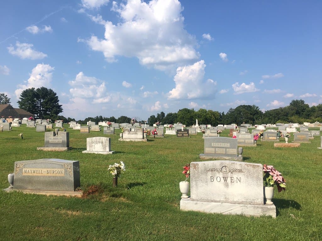 Serene and significant cemetery.  Final resting place of John Lewis ❤️