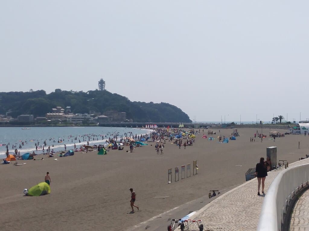 こんな静かで穏やかな腰越・鵠沼海岸は見たことがない。 ゆったりのんびり過ごせた。