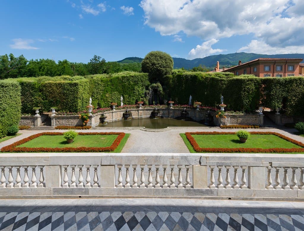 Veduta dalla Terrazza di Villa reale sul Teatro d'Acqua - Foto pgmedia.it