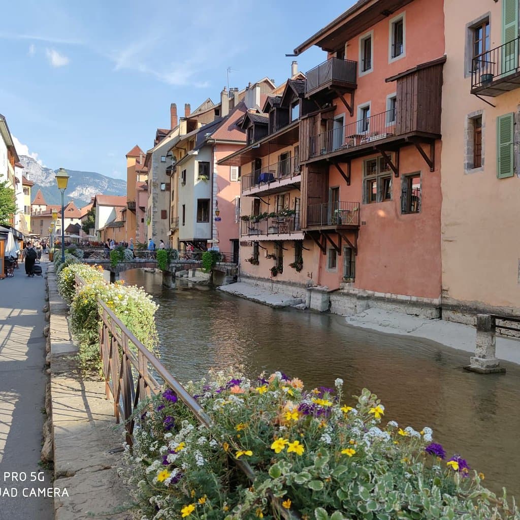 Old Town Vieille Ville