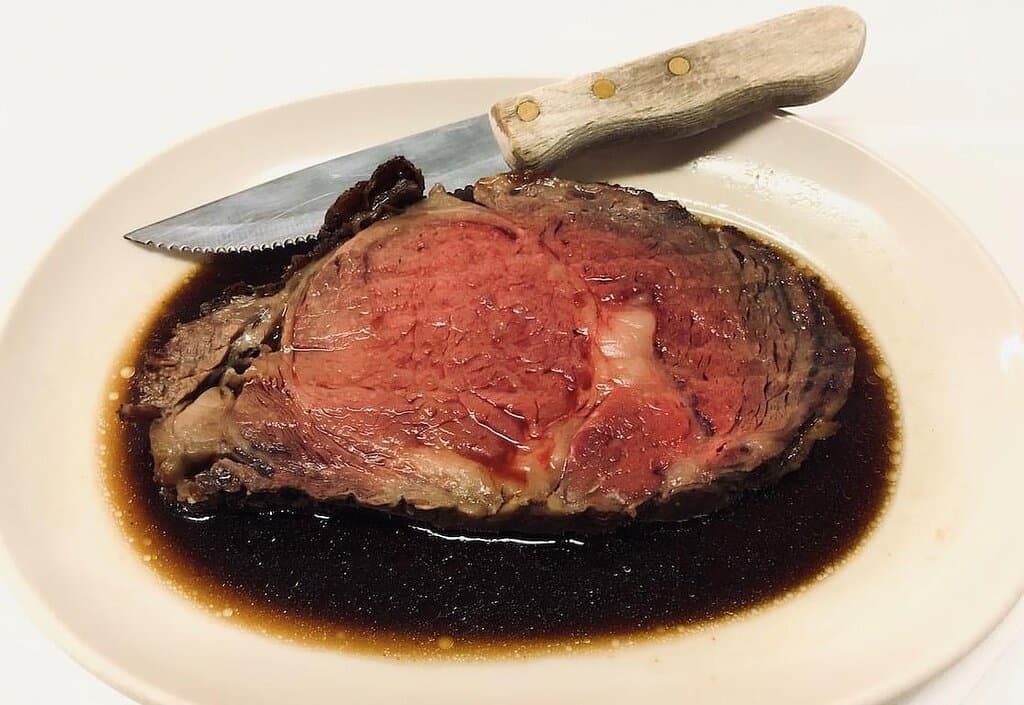 House Specialty ~ Roasted Prime Rib of Beef ~ Copper Kettle has specialized in slow-roasted prime rib that is hand-rubbed with our own blend of spices and served with au jus
