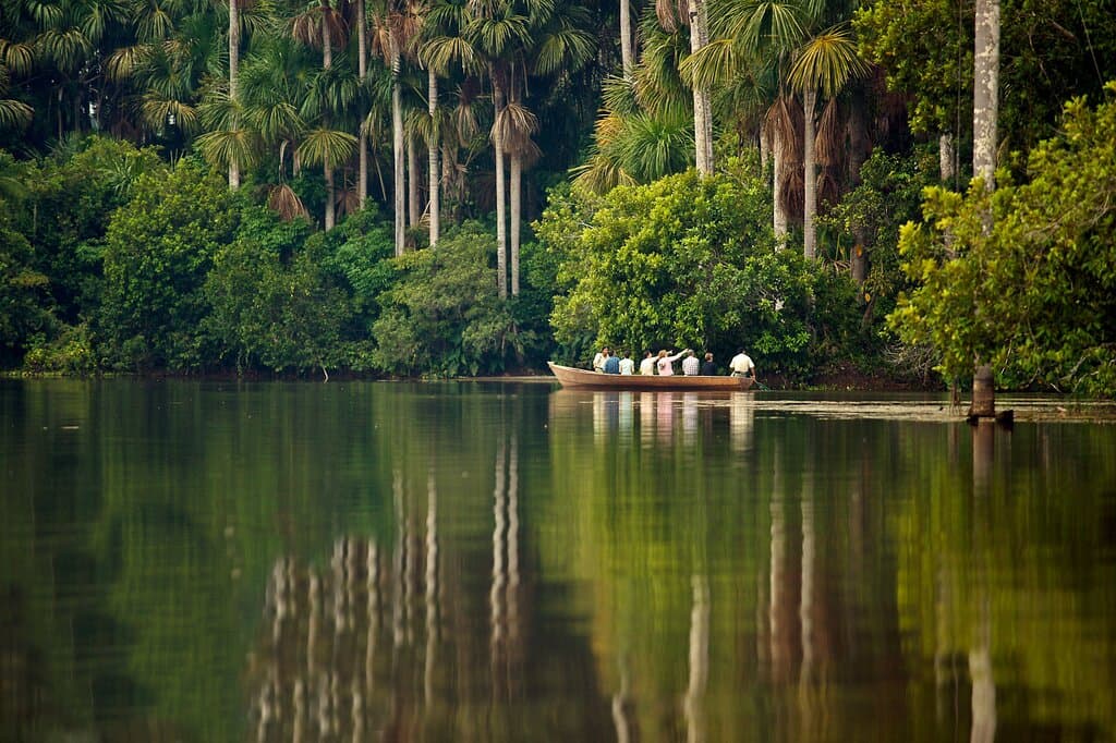 Sandoval Lake Puerto Maldonado