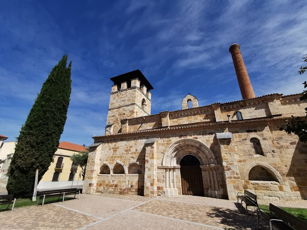 Exterior de la Iglesia.