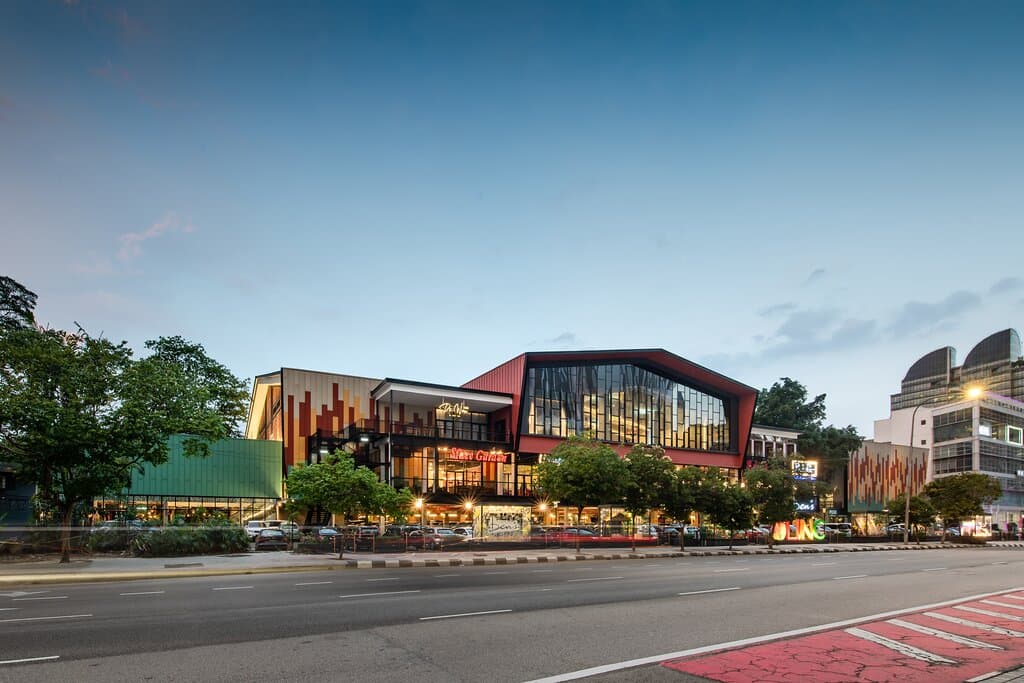 The LINC KL - Exterior / Street View